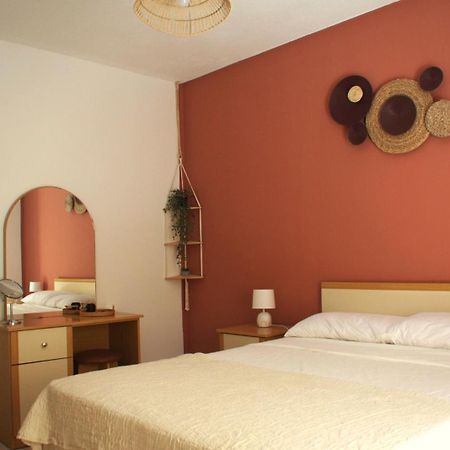 Seaside Serenity - A Lovely Apartment With Views Mellieha Exterior photo