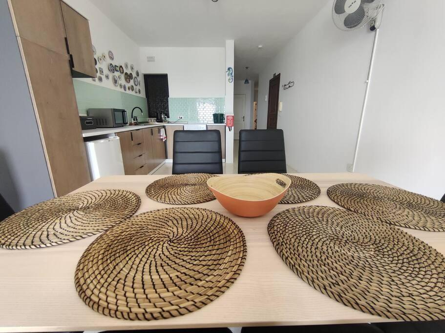Seaside Serenity - A Lovely Apartment With Views Mellieha Exterior photo
